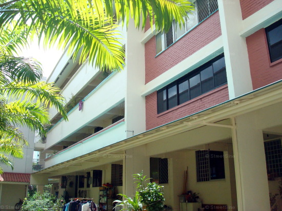 Blk 267 Yishun Street 22 (Yishun), HDB 3 Rooms #318822